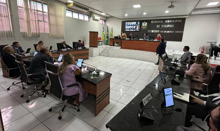 Câmara Municipal aprova reajuste de 10% no piso salarial do magistério em Piripiri