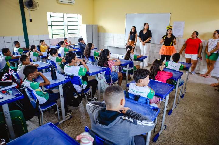 Cerca de 11 mil alunos retornam às aulas na rede municipal de Piripiri