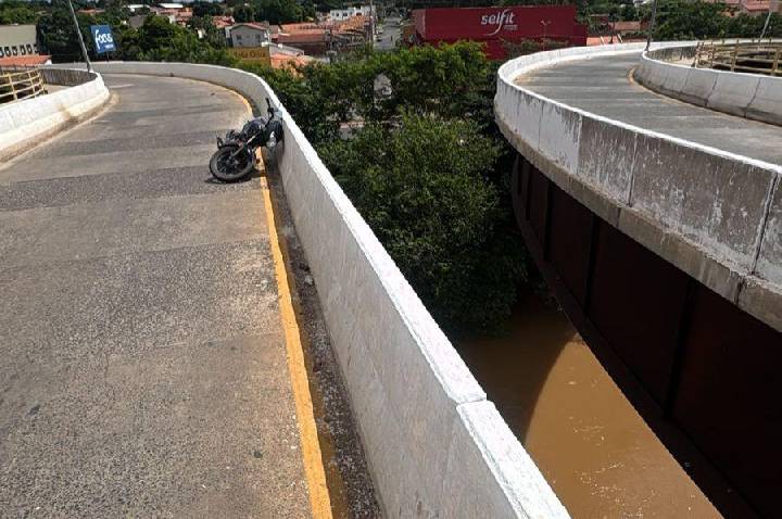 Motociclista cai da Ponte da Amizade em Teresina; é o segundo caso em 2026