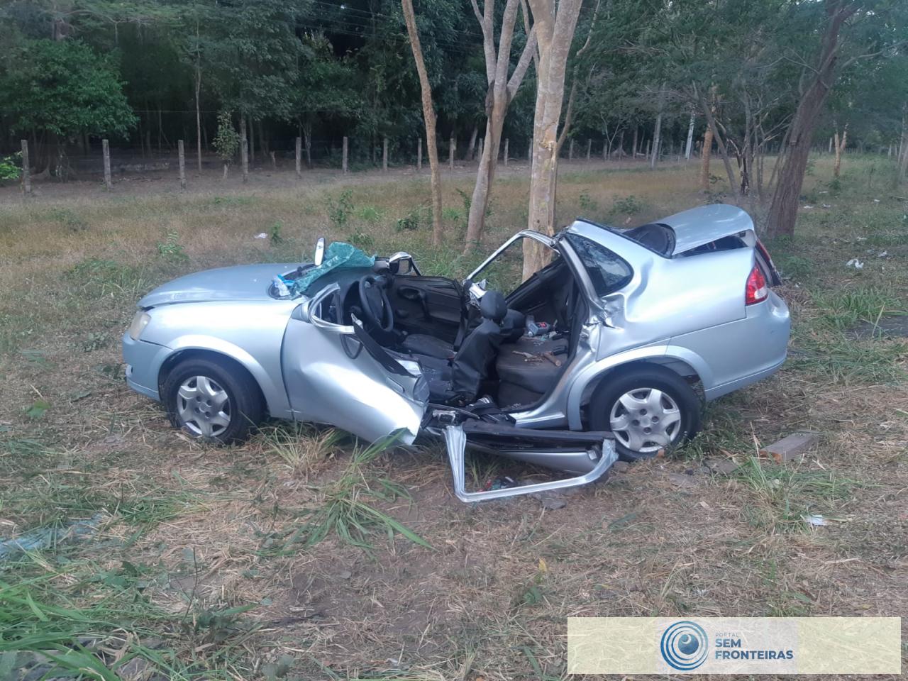 Acidente na BR-343 entre Teresina e Altos deixa três feridos