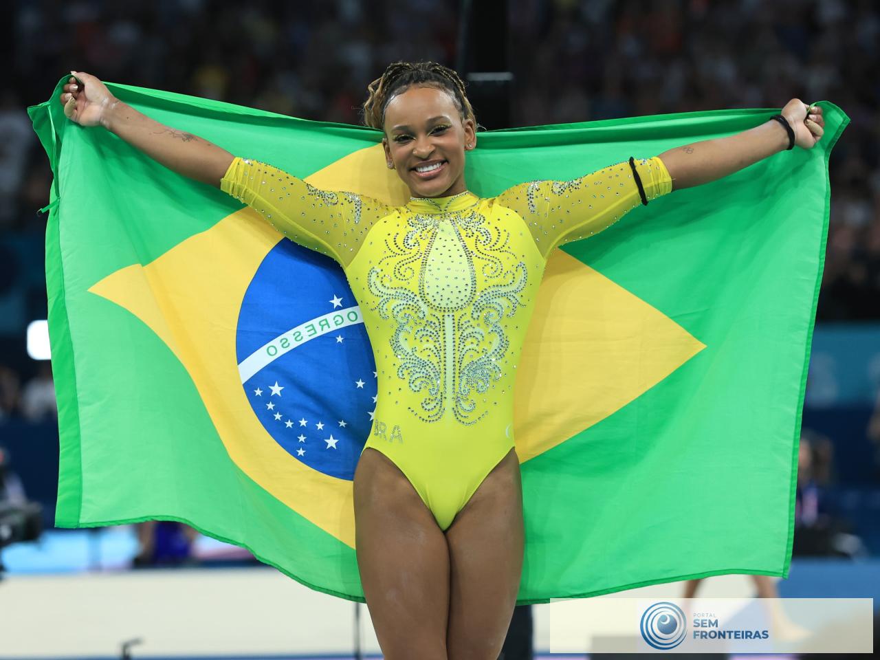 Rebeca Andrade ganha ouro no solo e se torna a maior atleta olímpica da história do Brasil