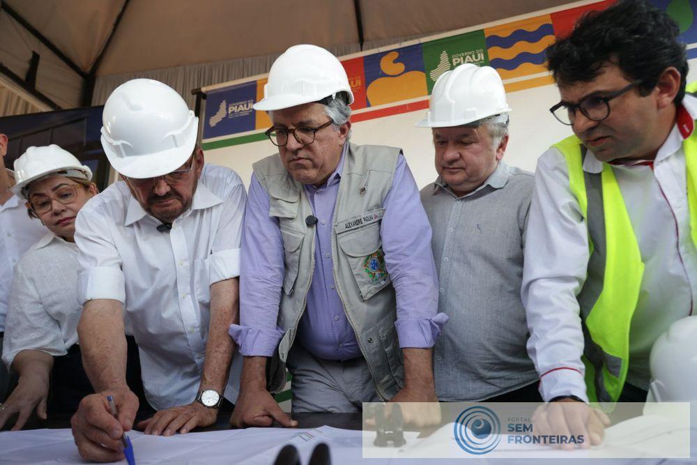 Ministro Alexandre Padilha anuncia avanço para compra dos novos trens urbanos de Teresina