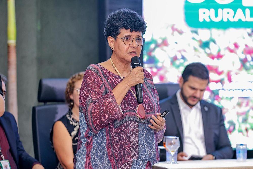 Rejane Tavares