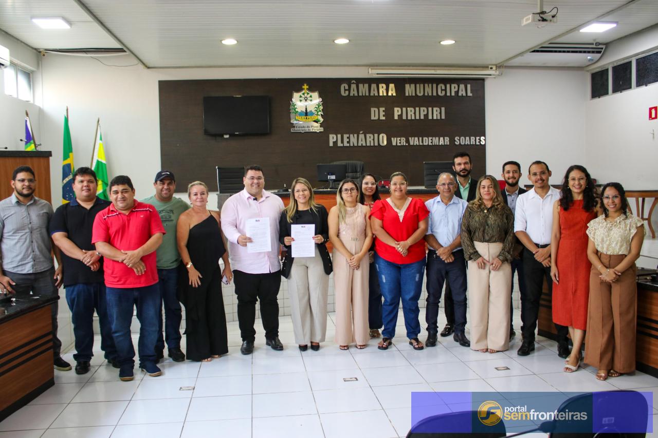 Comissão da subseção da OAB é recebida por parlamentares de Piripiri