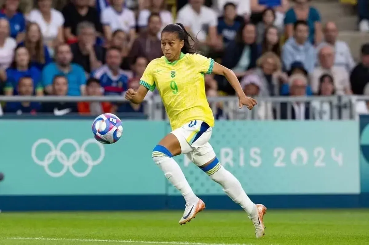 Arthur Elias convoca seleção feminina para treinos com piauiense na lista