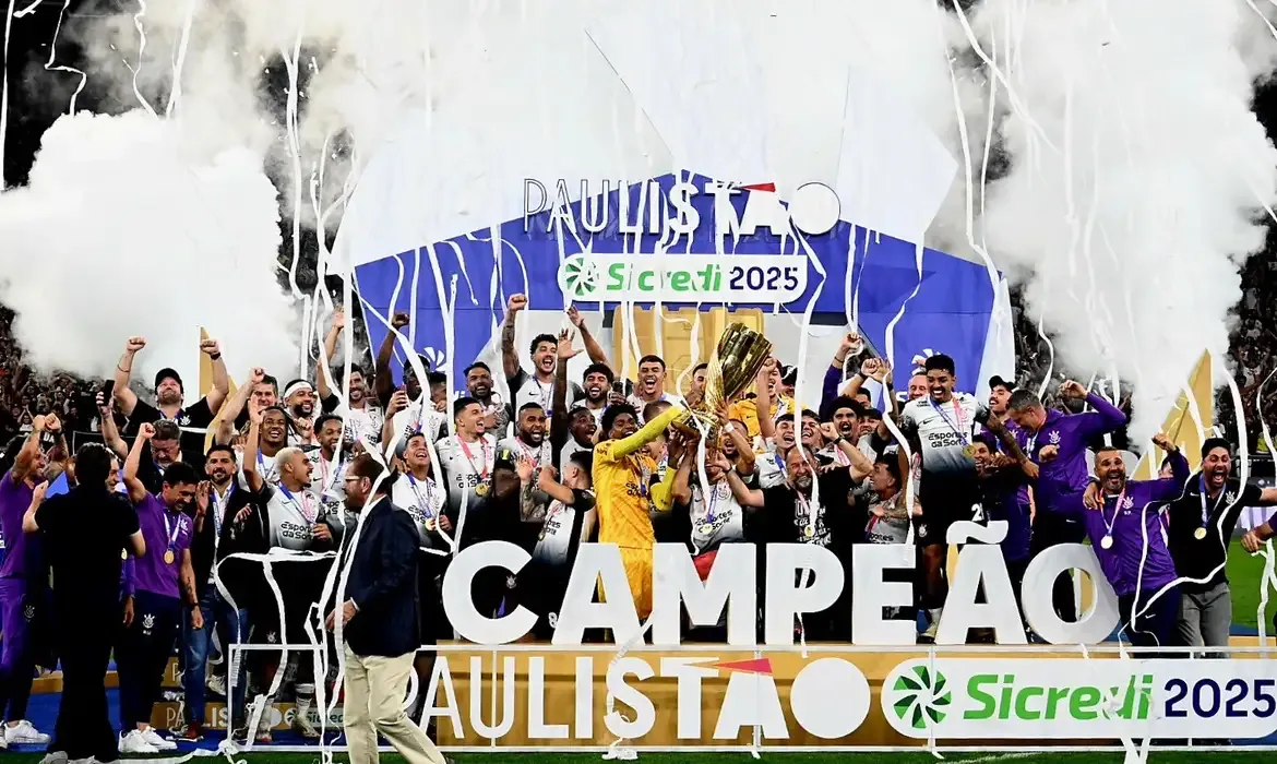 Corinthians conquista Campeonato Paulista depois de seis anos