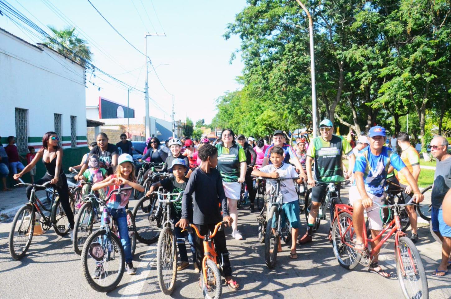 Festival do Trabalhador 2025 em Piripiri é marcado por Passeio Ciclístico e premiações
