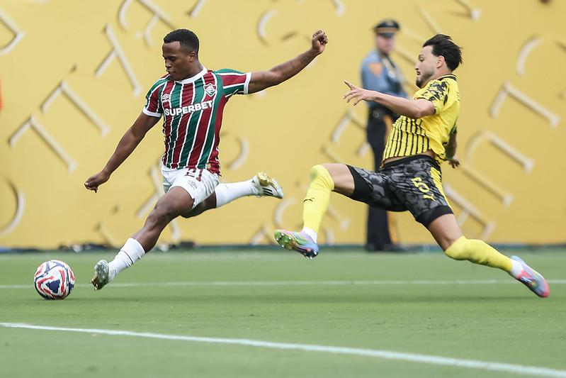 Fluminense empata em 0 a 0 com Borussia Dortmund na estreia do Super Mundial de Clubes