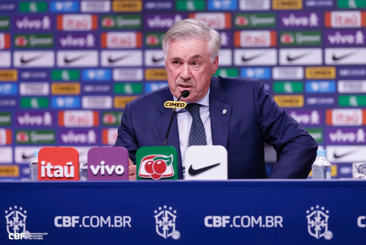 Ancelotti convoca Seleção para duelos decisivos contra Chile e Bolívia pelas Eliminatórias