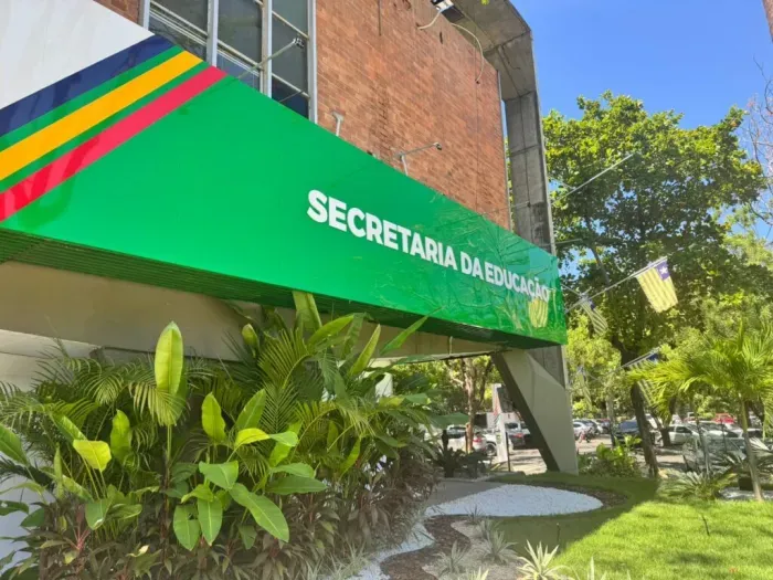 Seduc-PI abre seleção para professor substituto e técnicos com salários de até R$ 3,7 mil