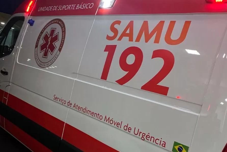 Carro sai da pista e colide com árvore na BR-343 em Piracuruca
