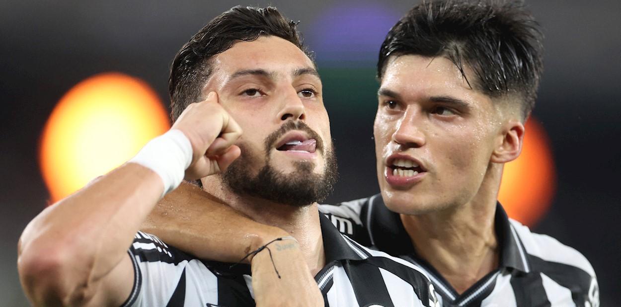 Rodada quente no Brasileirão: Botafogo goleia, Vitória respira e Flamengo perde chance de liderança