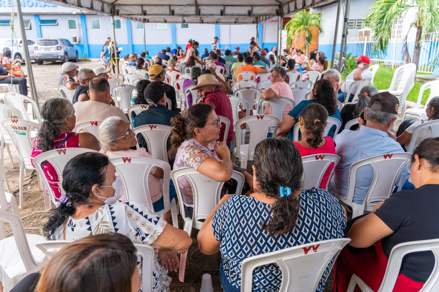 Um grande número de pessoas participou do projeto.