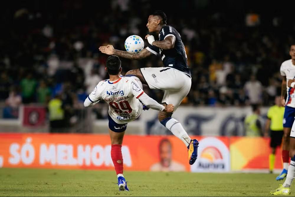 Copa do Brasil tem noite de surpresas e classificações históricas