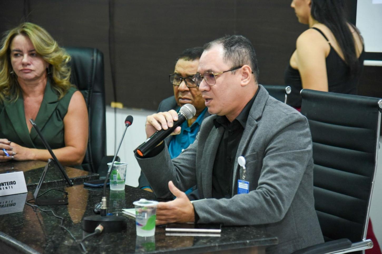 HRCR apresenta avanços e reforça compromisso com atendimento à população em audiência pública