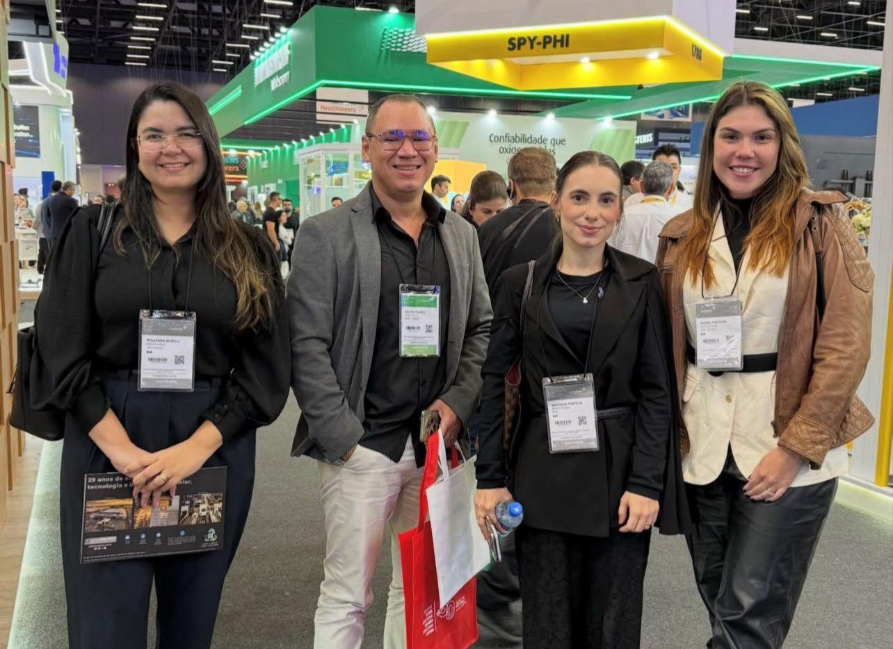 Equipe do HRCR participou da feira.