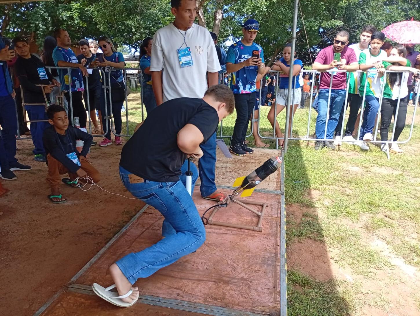 Feira de Ciências e Olimpíadas de Foguetes
