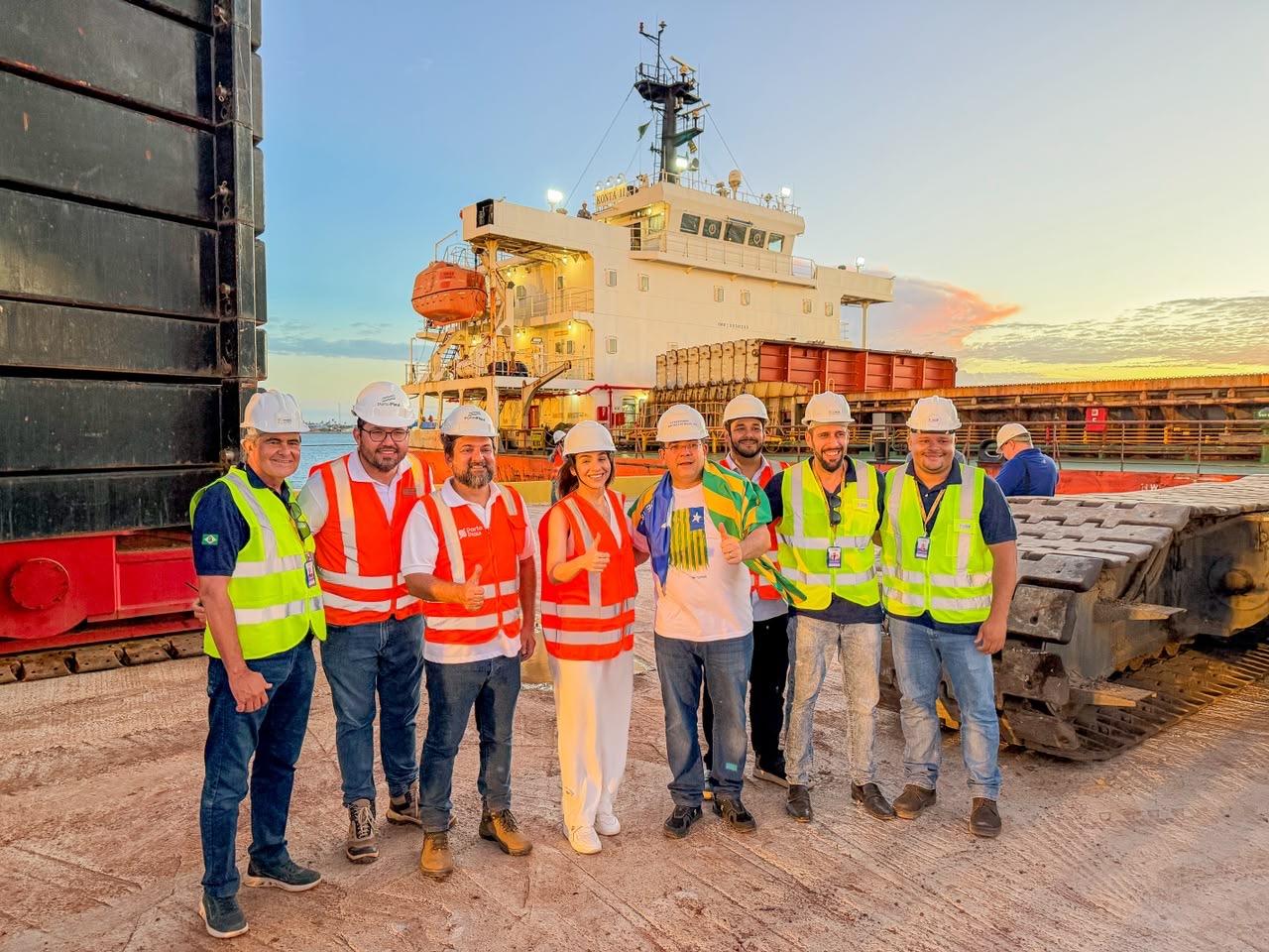 Porto Piauí realiza primeira atracação de navio de carga e marca início das operações logísticas no litoral