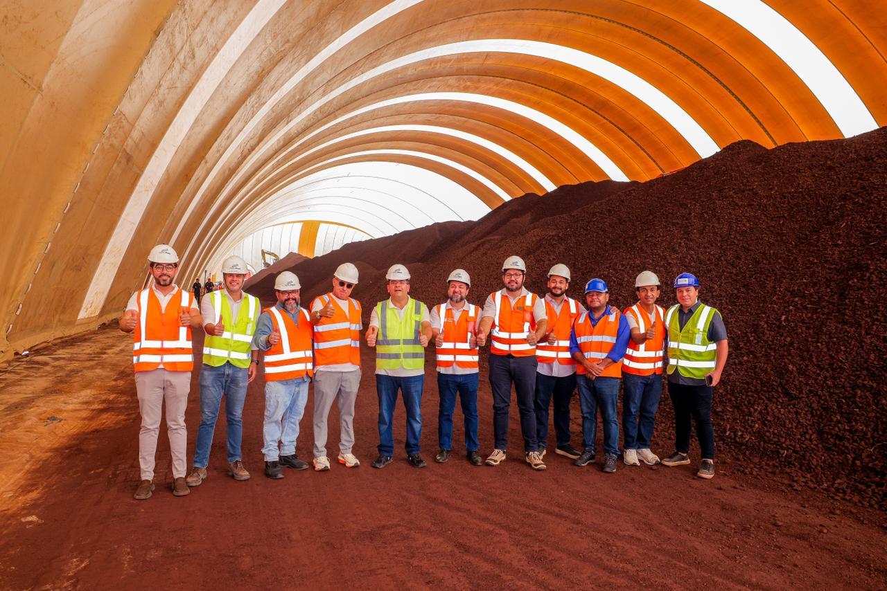 Visita do governador ao porto.