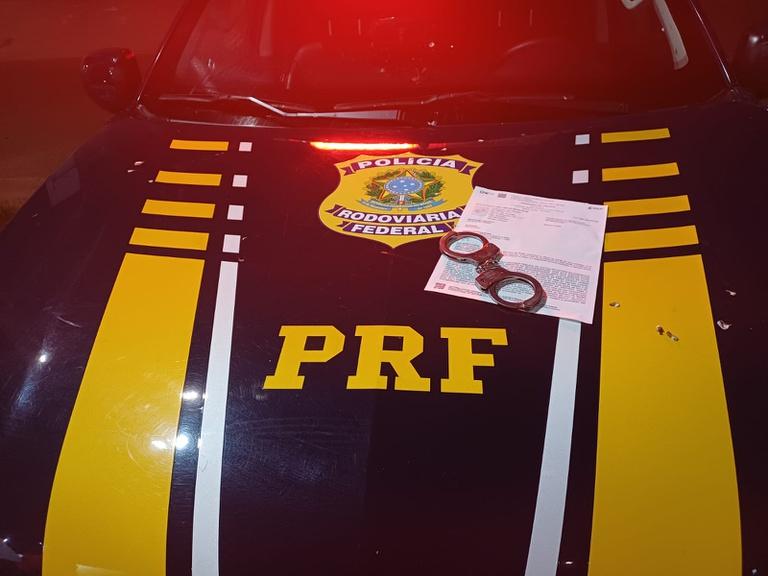 PRF prende foragido por homicídio em Campo Maior
