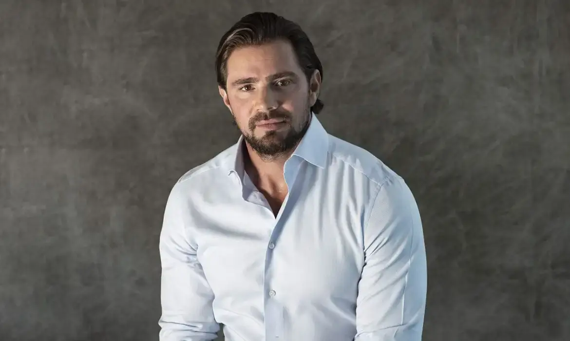 Vorcaro priorizou pagamentos a filme de Bolsonaro após cobrança de Flávio, diz site  