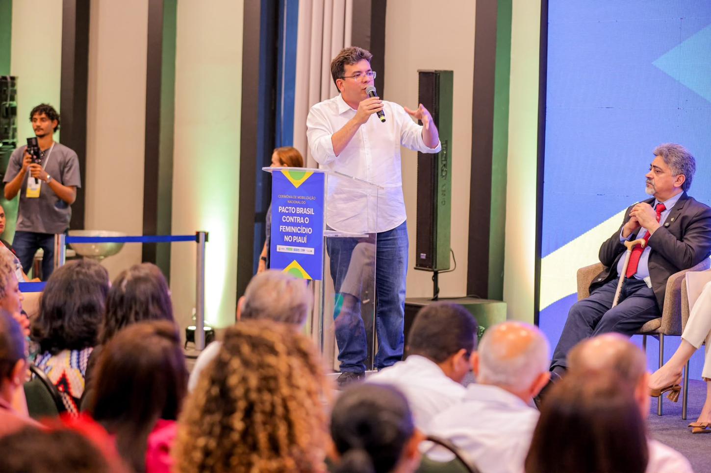 Pacto pela prevenção do feminicídio