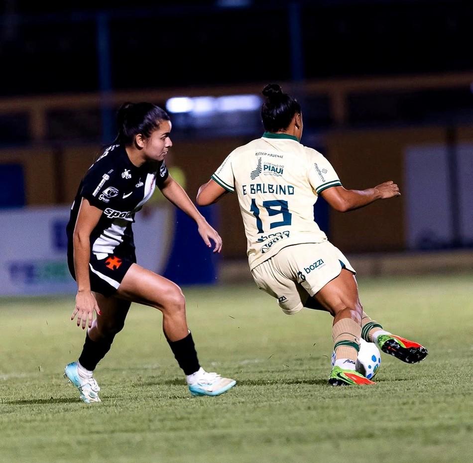 Atlético Piauiense perde para o Vasco em primeiro jogo das semifinais da Série A2