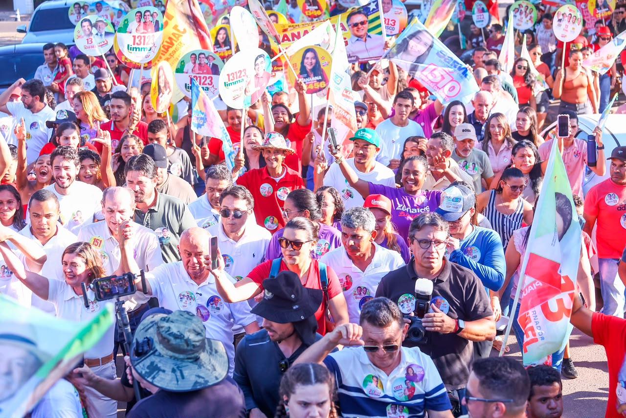 Com apoio de diferentes partidos, Rafael Fonteles reúne população em caminhada em Batalha