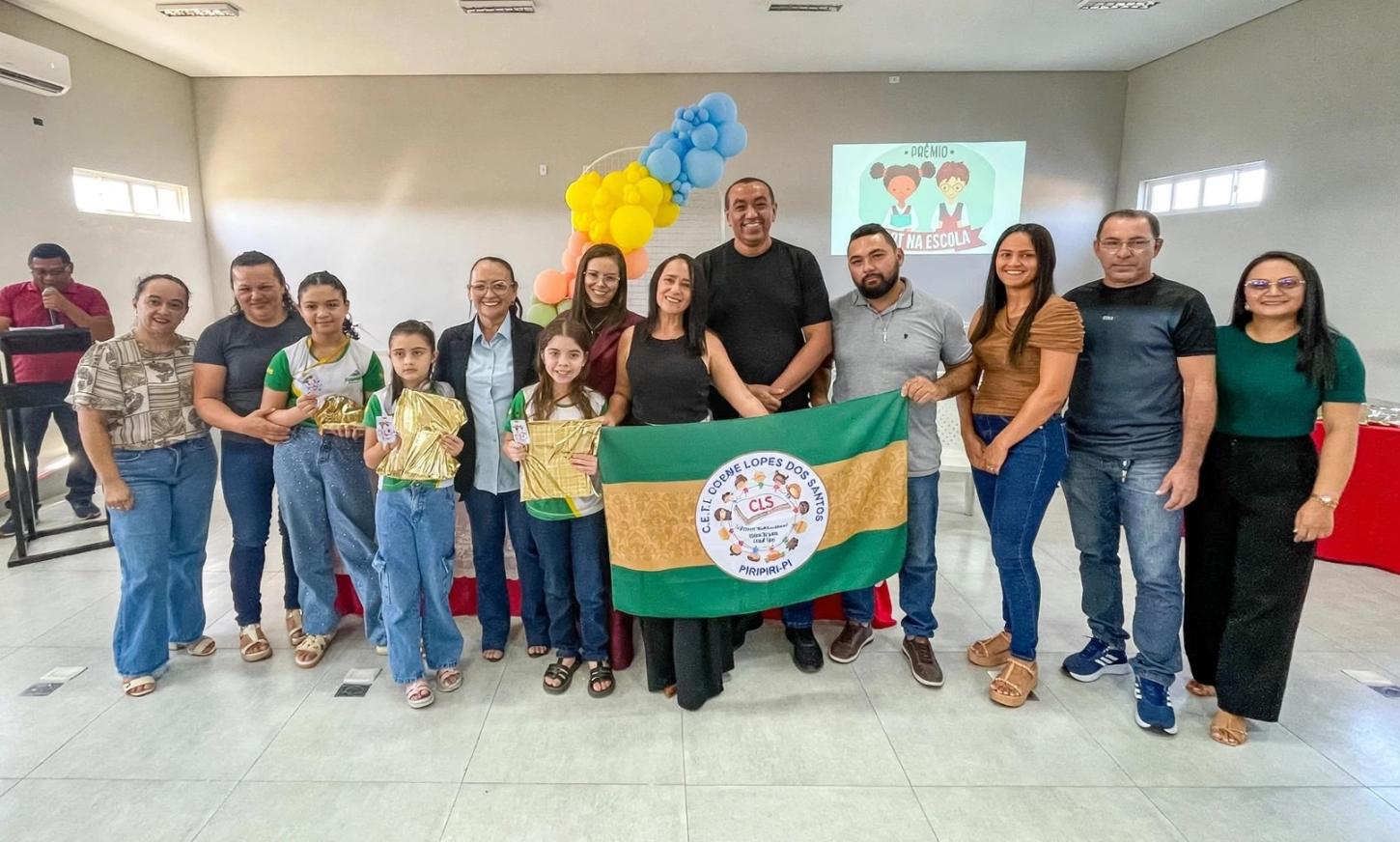 Premiação MPT na escola.