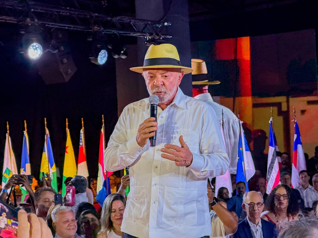 Rafael Fonteles destaca esperança e união durante convenção que homologou candidatura de Lula à Presidência