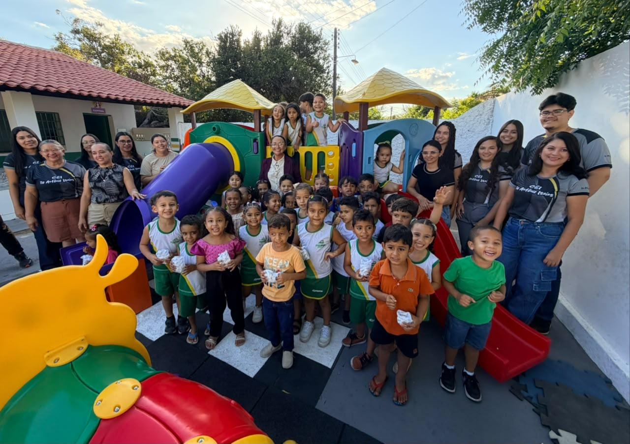 SEDUC de Piripiri entrega playground à Creche Antônio Isaías, na comunidade Caldeirão