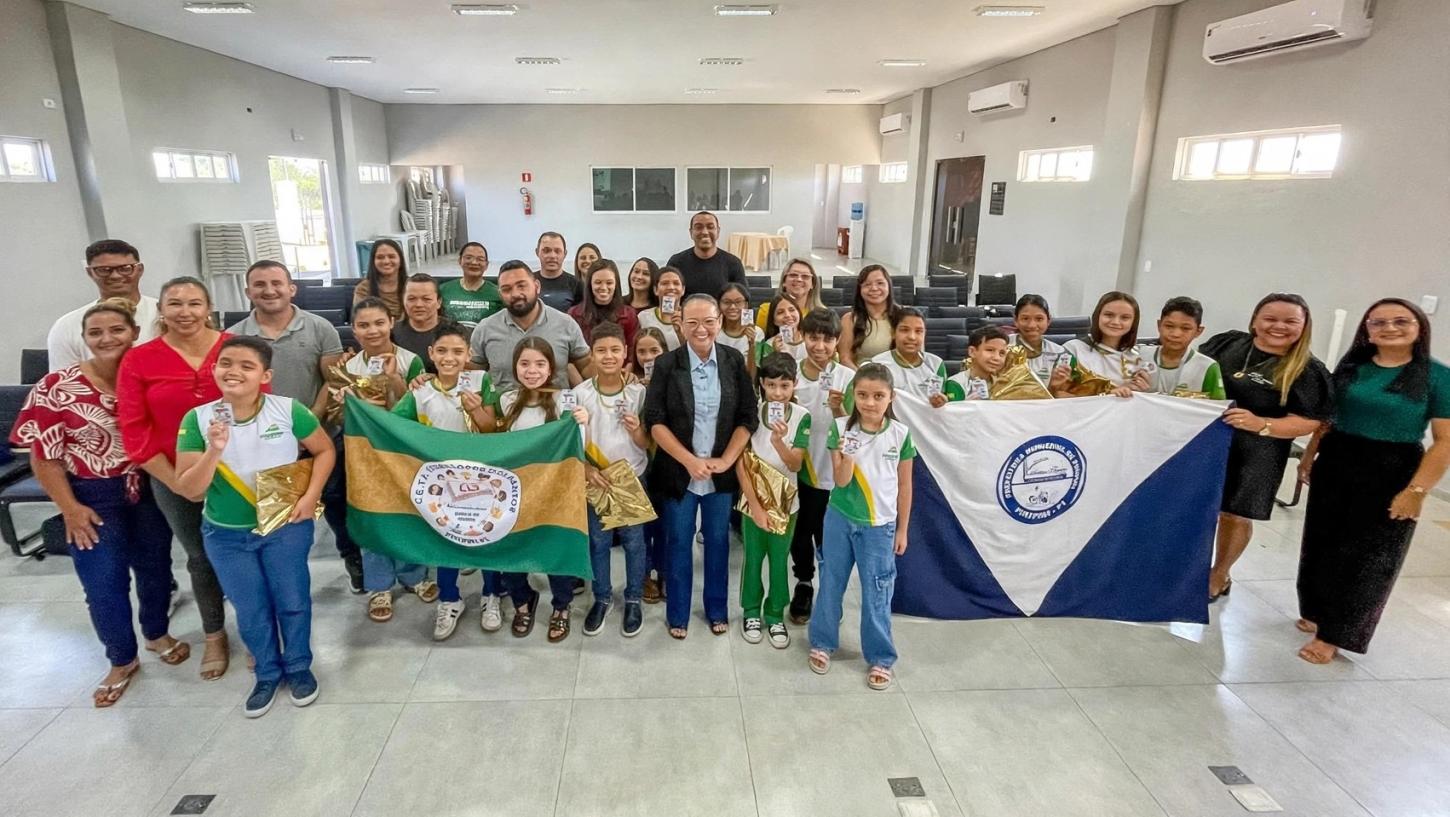 SEDUC de Piripiri premia estudantes vencedores da etapa municipal do projeto MPT na Escola