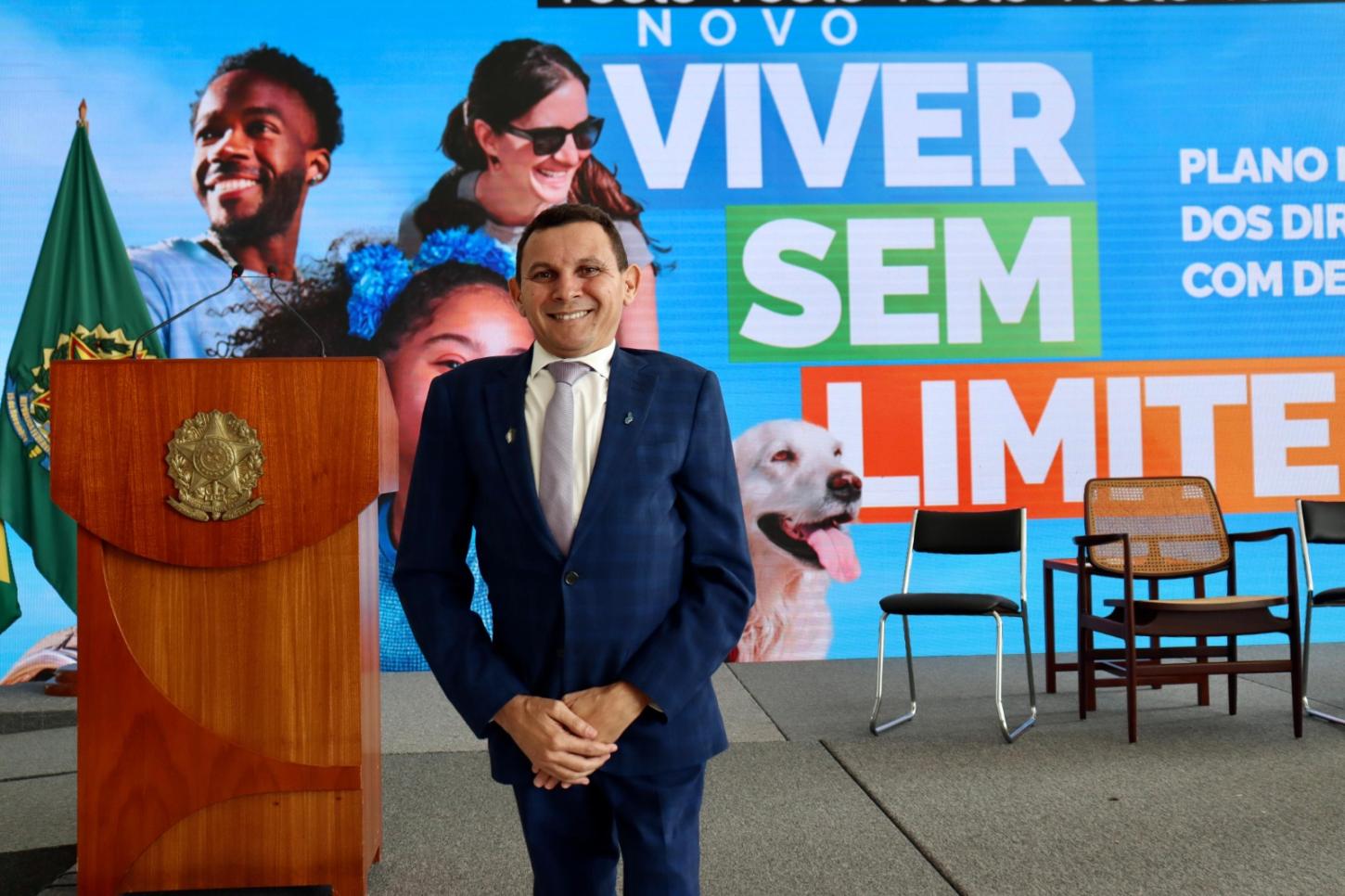Com mais de 20 anos de atuação pela inclusão, Mauro Eduardo disputa vaga na Alepi