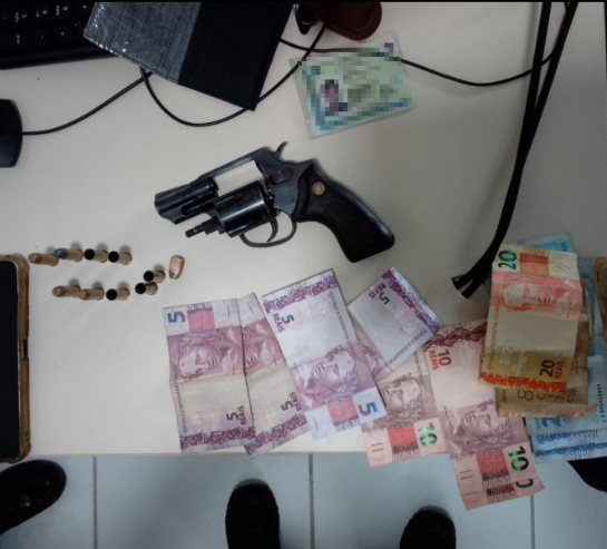 Irmãos são baleados durante tentativa de assalto e ajudam a conter suspeito em Barras