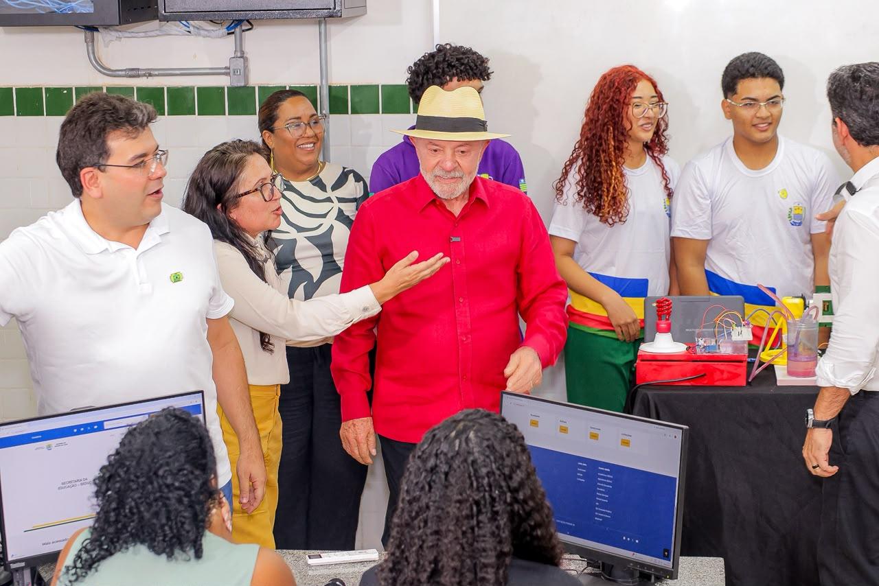Lula destaca evolução da educação do Piauí e afirma que modelo será expandido para todo o Brasil