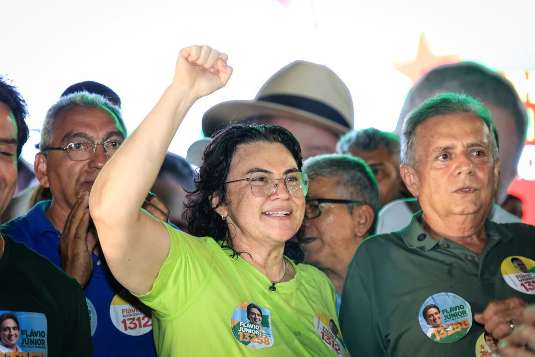 Reunião de apoio promovida pela prefeita Jôve Olliveira