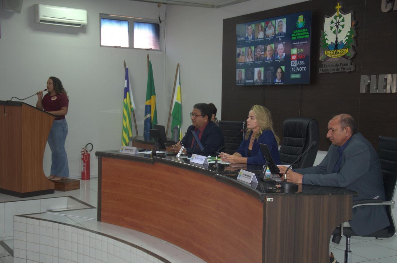 Presidente da FAMCC presta esclarecimentos na Câmara sobre o Residencial Antônia Flor