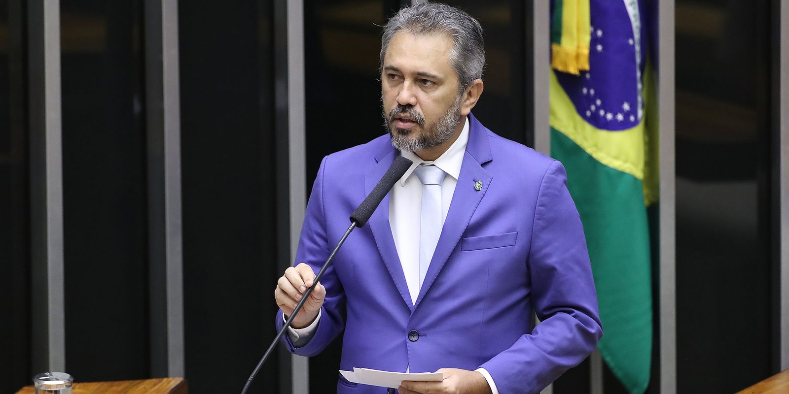 Ceará reelege Elmano governador no primeiro turno