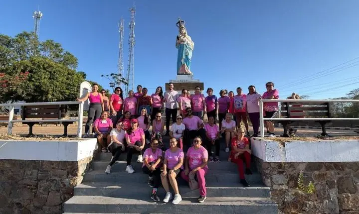 Caminhada do Outubro Rosa reúne mulheres em Piripiri e reforça cuidados com a saúde