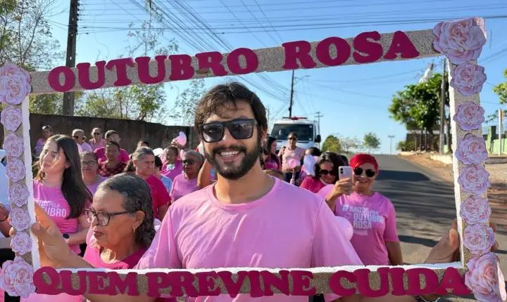 Caminhada do Outubro Rosa reúne mulheres em Piripiri e reforça cuidados com a saúde