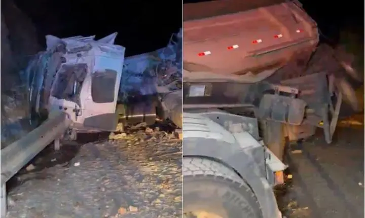  Caminhão com carga de calcário tomba e provoca interdição na BR-222 entre Piauí e Ceará