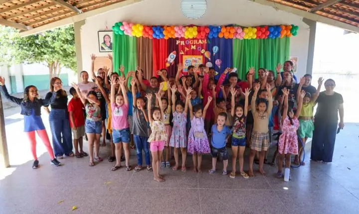 Colônia de Férias do Programa Vamos Aprender atende mais de 2 mil alunos em Piripiri