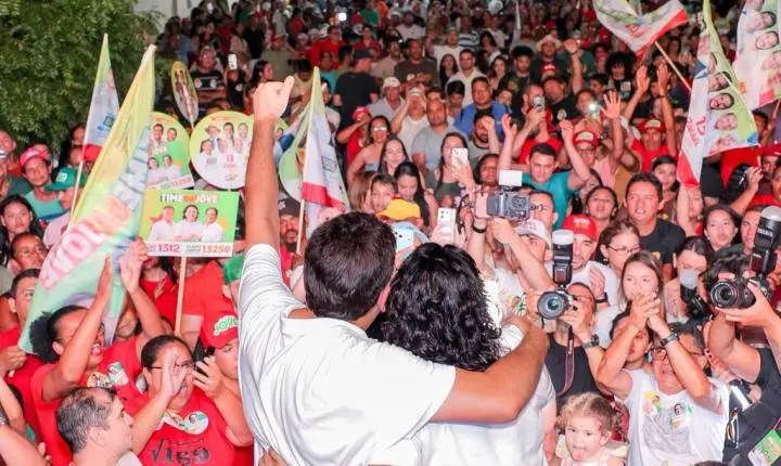 Em Piripiri, Rafael Fonteles reúne multidão e ressalta série de ações no município