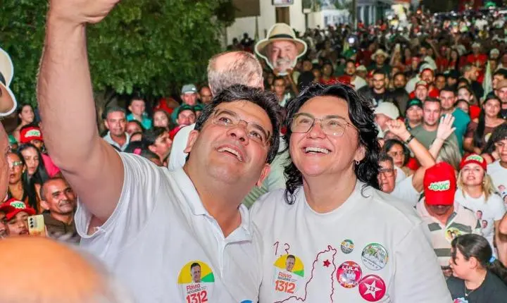 Em Piripiri, Rafael Fonteles reúne multidão e ressalta série de ações no município