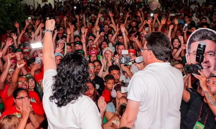 Em Piripiri, Rafael Fonteles reúne multidão e ressalta série de ações no município