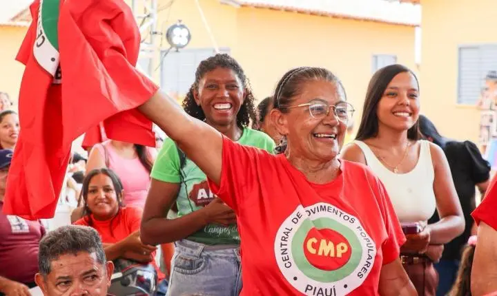 Entrega de 236 novas moradias transforma a vida de famílias em Piripiri