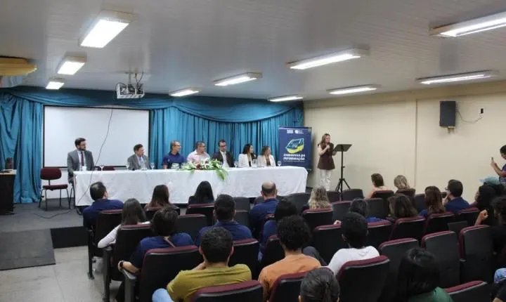 Estudantes do IFPI em Piripiri aprofundam conhecimentos sobre a segurança da urna eletrônica