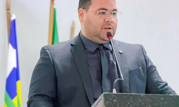 Euler Monteiro destaca Festival do Buriti, cobra melhorias no abastecimento e defende Lei Geral do Esporte em Piripiri
