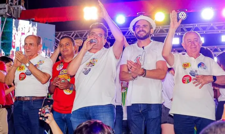 Floriano reúne 10 mil pessoas em lançamento de candidaturas com Rafael Fonteles
