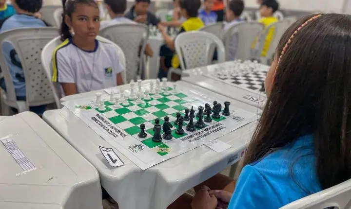 JEPIR reúne estudantes em competição de xadrez em Piripiri